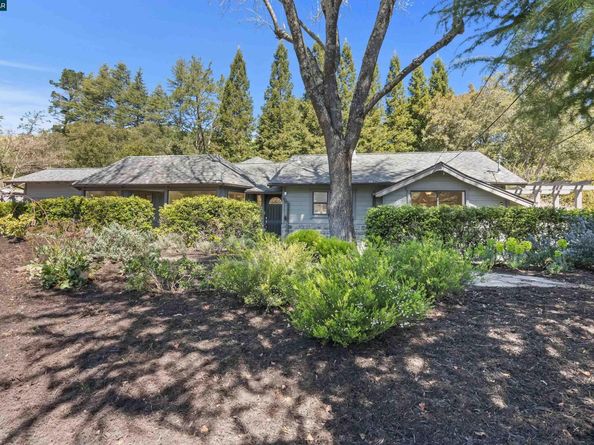 225 Rheem Blvd, Moraga CA 94556