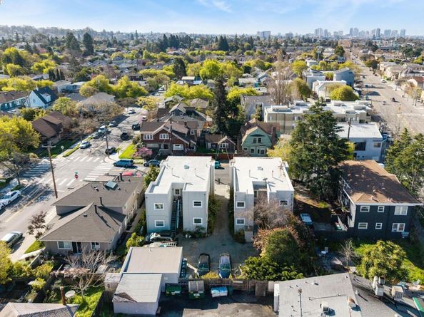 480 62nd Street, Oakland CA 94609