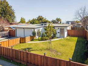 2720 Fordham St, East Palo Alto CA 94303