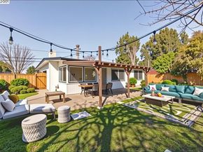 2720 Fordham St, East Palo Alto CA 94303