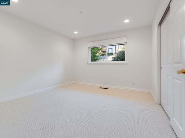 9 Irvine Drive, Moraga CA 94556