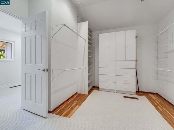 9 Irvine Drive, Moraga CA 94556