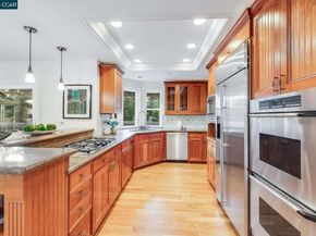 9 Irvine Drive, Moraga CA 94556