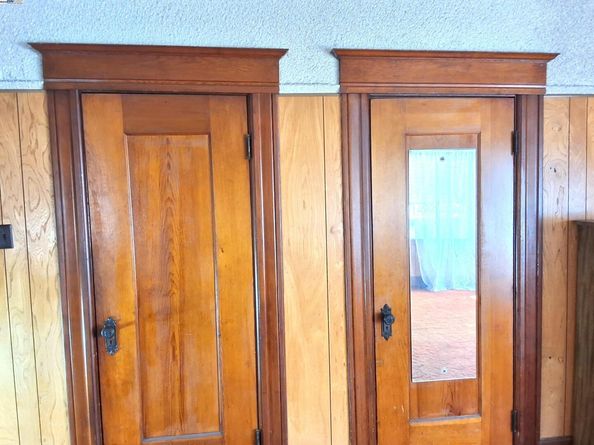3020 E. 19th st, Oakland CA 94601