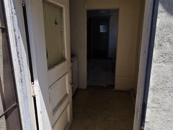 3020 E. 19th st, Oakland CA 94601