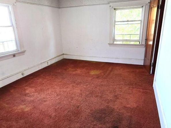 3020 E. 19th st, Oakland CA 94601