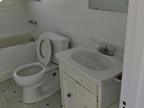 1864 11th Ave, Oakland CA 94606