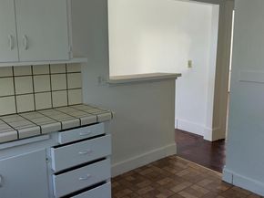1864 11th Ave, Oakland CA 94606