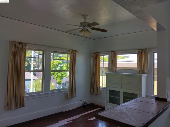 1864 11th Ave, Oakland CA 94606