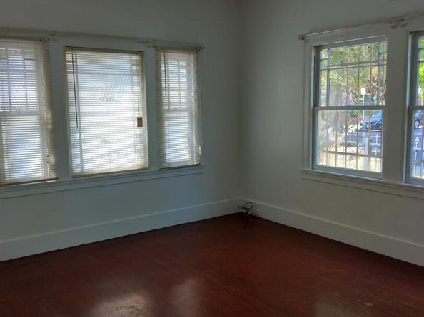 1864 11th Ave, Oakland CA 94606