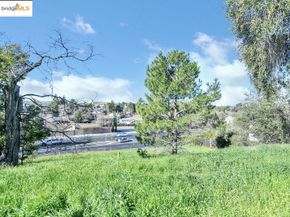 4058 Treat Boulevard, Concord CA 94518