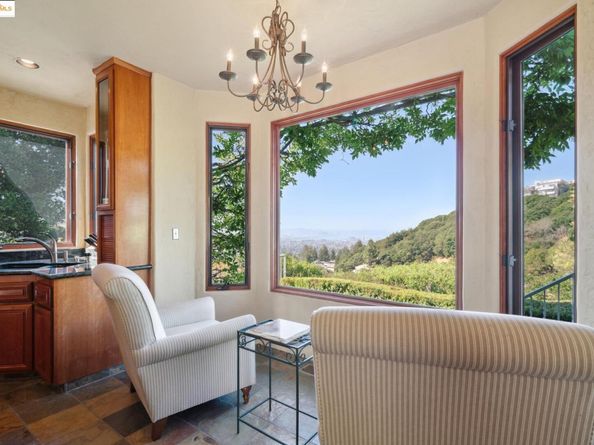 29 Live Oak RD, Berkeley CA 94705