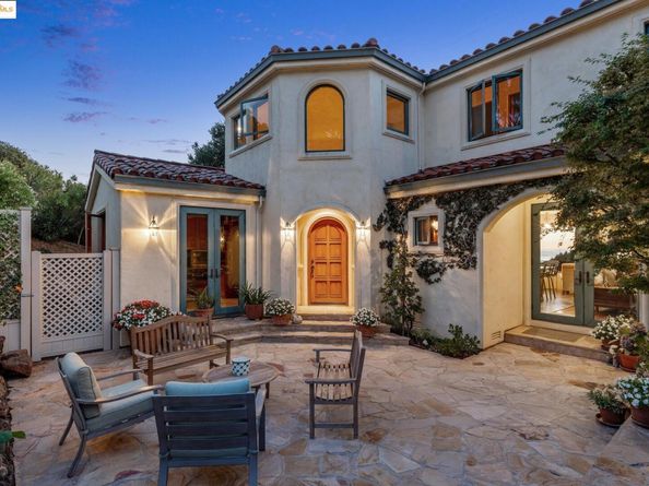 29 Live Oak RD, Berkeley CA 94705