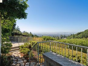 29 Live Oak RD, Berkeley CA 94705