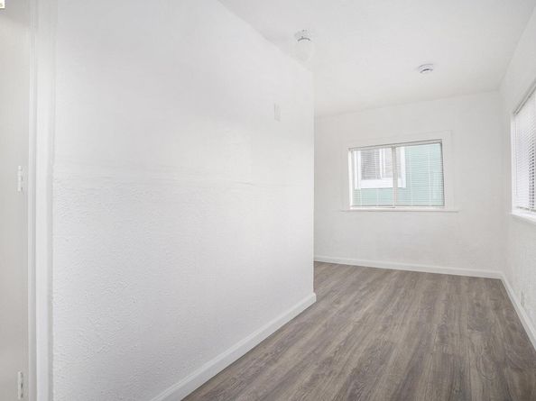 3237 Linden ST, Oakland CA 94608