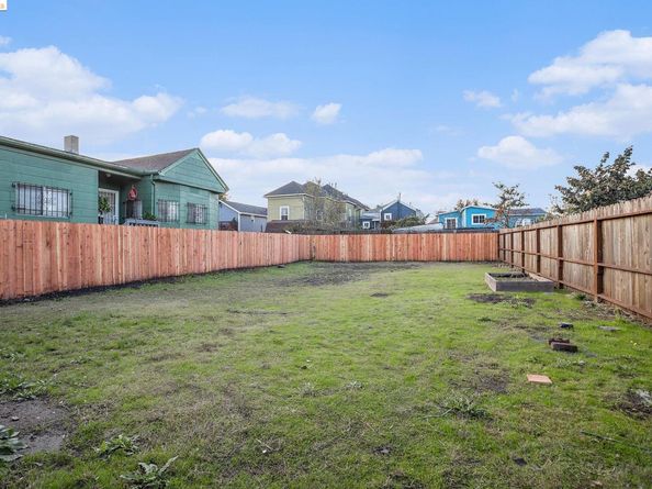 3237 Linden ST, Oakland CA 94608