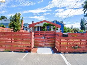 1000 102nd Avenue, Oakland CA 94603