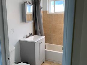 9624 E. St., Oakland CA 94603