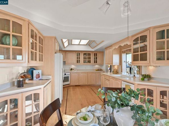 576 Best Rd, Pleasant Hill CA 94523