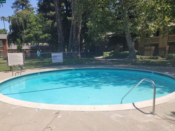 3051 Treat Blvd 129, Concord CA 94518