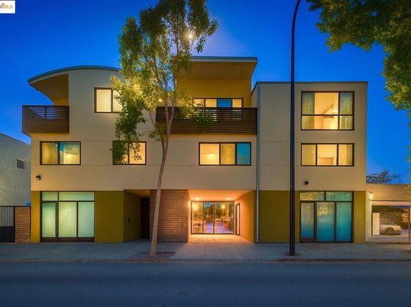 1406 San Pablo Ave A, Berkeley CA 94702