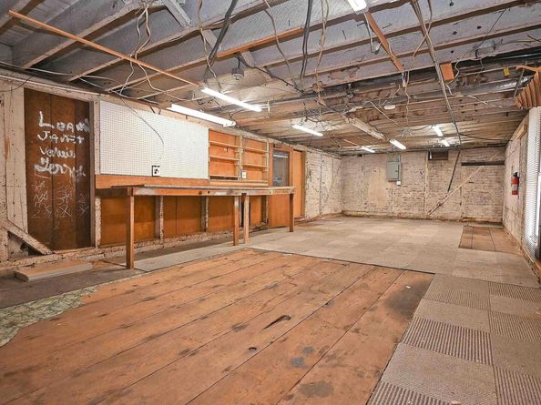 1613 Union St, Alameda CA 94501