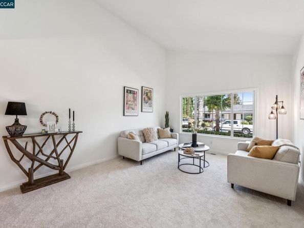 785 Bloching Cir, Clayton CA 94517