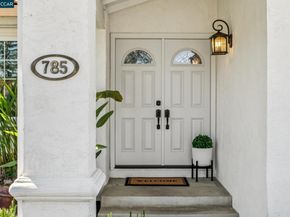 785 Bloching Cir, Clayton CA 94517