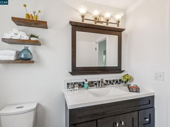 785 Bloching Cir, Clayton CA 94517