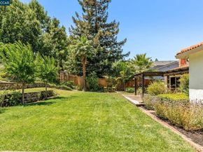 785 Bloching Cir, Clayton CA 94517