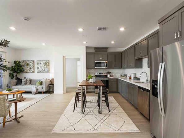 500 Somi Ct 214, Hayward CA 94544
