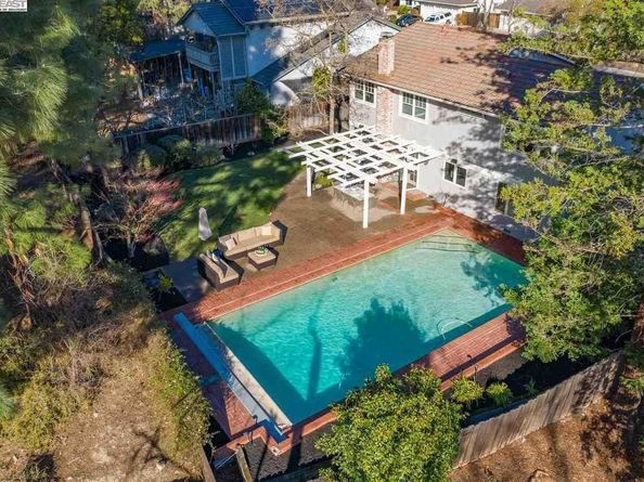 2673 Velvet Way, Walnut Creek CA 94596