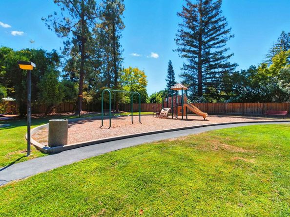 2673 Velvet Way, Walnut Creek CA 94596