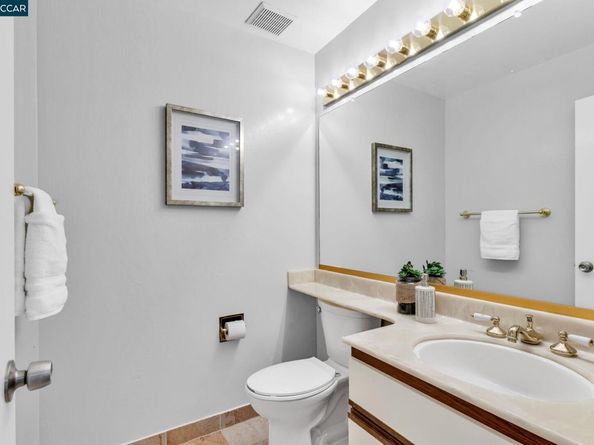 3231 Southridge Dr, Richmond CA 94806