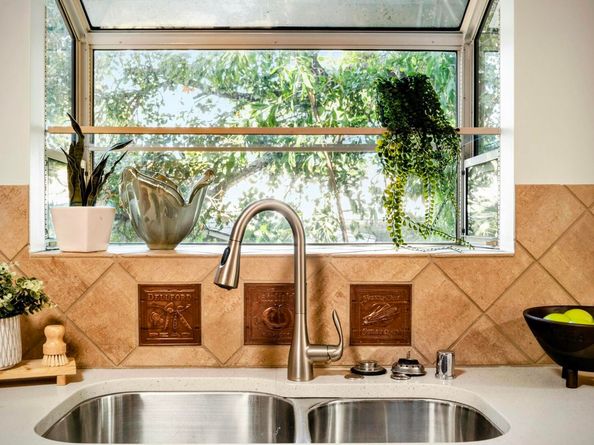 2593 El Caminito, Oakland CA 94611