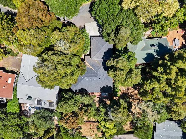 2593 El Caminito, Oakland CA 94611