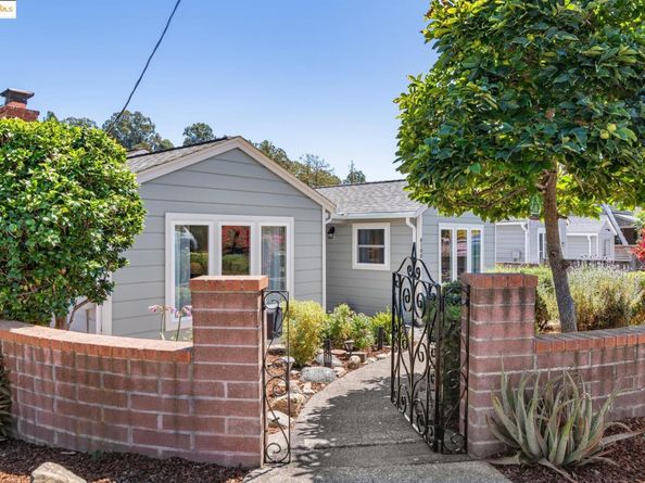 8100 Earl St, Oakland CA 94605