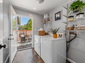 8100 Earl St, Oakland CA 94605