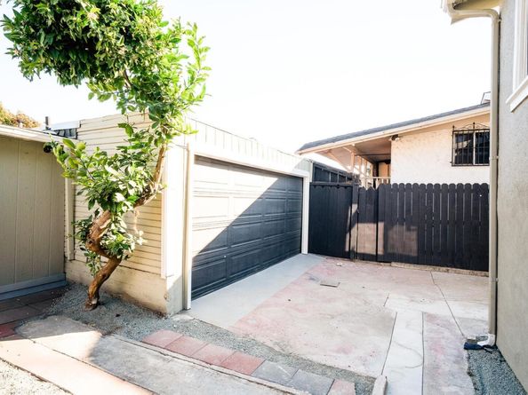 2232 Rosedale Ave, Oakland CA 94601