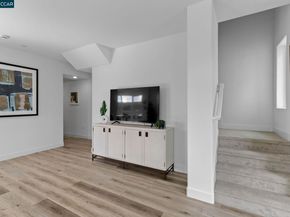 27276 Cosmo Ct, Hayward CA 94541