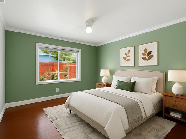 6133 Seminary Ave, Oakland CA 94605