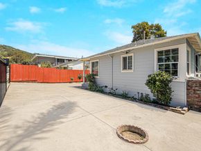 6133 Seminary Ave, Oakland CA 94605