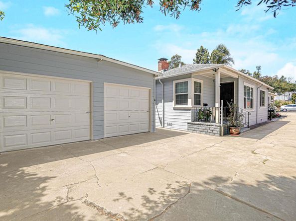 6133 Seminary Ave, Oakland CA 94605