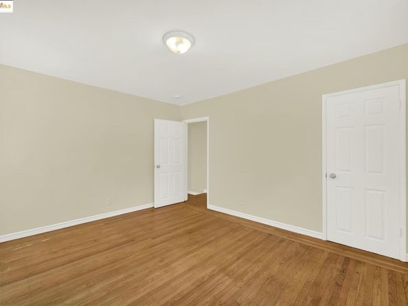 8010 Ney Ave, Oakland CA 94605