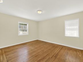 8010 Ney Ave, Oakland CA 94605