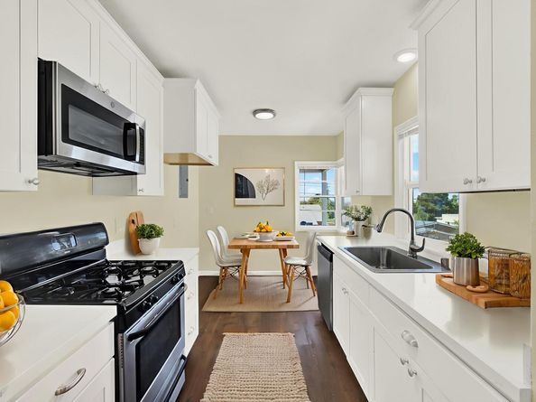 8010 Ney Ave, Oakland CA 94605