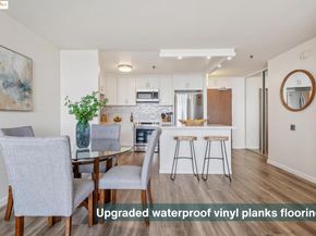 555 Pierce St 203, Albany CA 94706