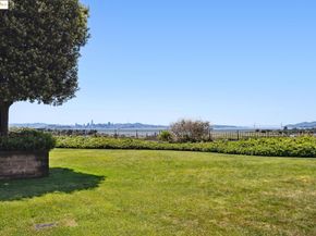 555 Pierce St 203, Albany CA 94706