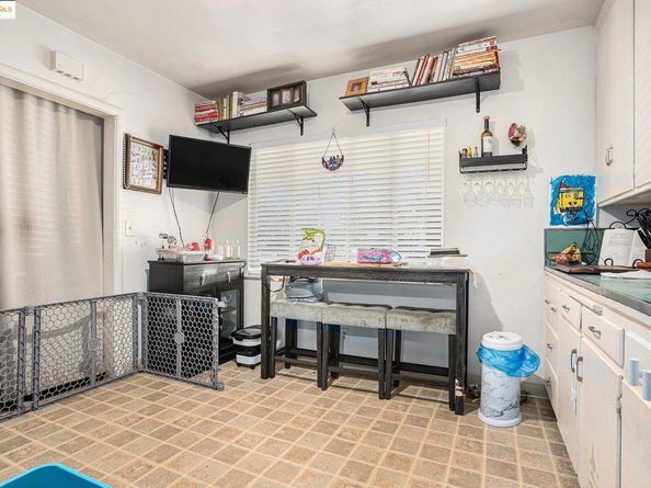 2353 83Rd Ave, Oakland CA 94605