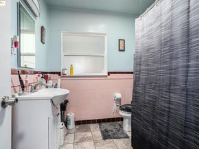 2353 83Rd Ave, Oakland CA 94605